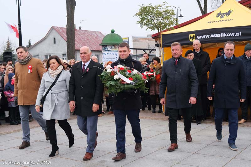 Gmina Wasilków uczciła Dzień Niepodległości - uroczystości przy kapliczce